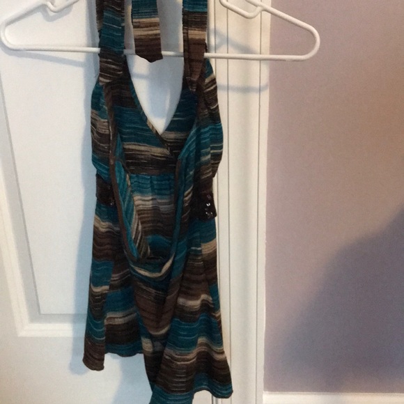 Top - Picture 2 of 2